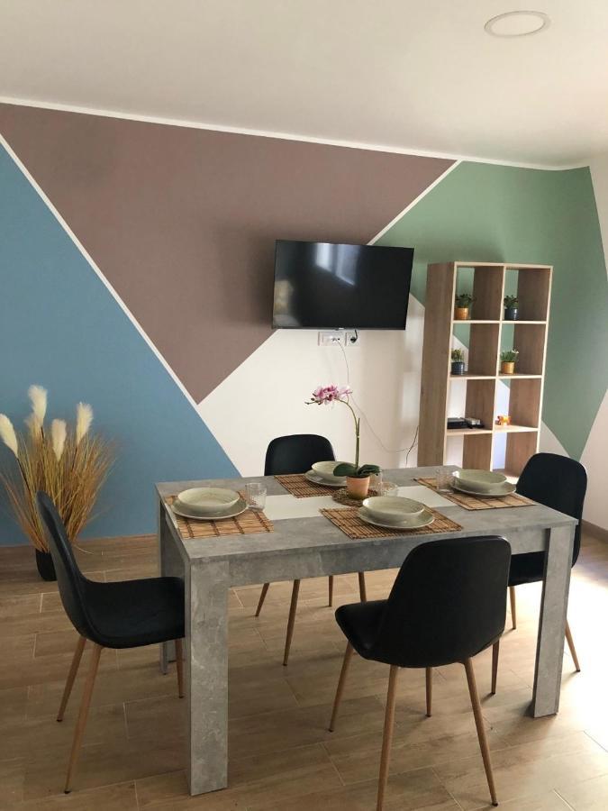 Bel Appartement Roses Plage Extérieur photo